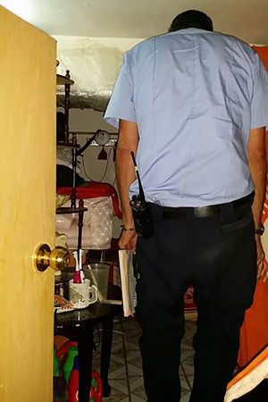 Giật mình cảnh sống trong căn hộ 58m2 