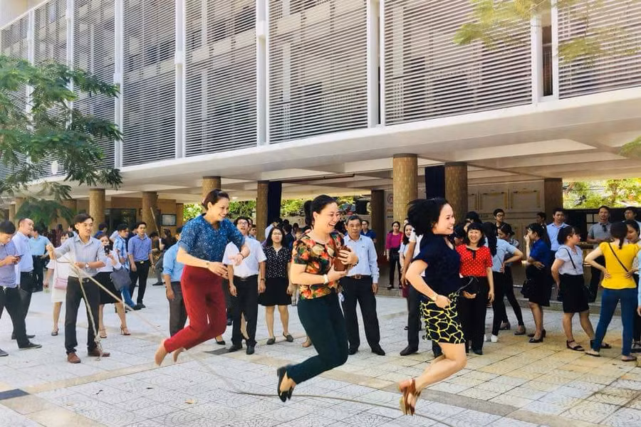 Sở GD&ĐT Đà Nẵng tập huấn cho Bí thư Đoàn, Tổng phụ trách về tổ chức trò chơi dân gian trong trường học hè 2018