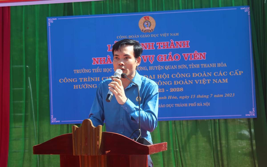Ông Trần Văn Bình - Chủ tịch Công đoàn ngành Giáo dục Thanh Hóa phát biểu. Ảnh: LT.