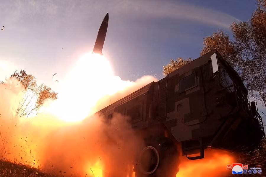 Chỉ trong hai tuần qua, Triều Tiên đã bắn 12 tên lửa đạn đạo. Ảnh: KCNA Chỉ trong hai tuần qua, Triều Tiên đã bắn 12 tên lửa đạn đạo. Ảnh: KCNA