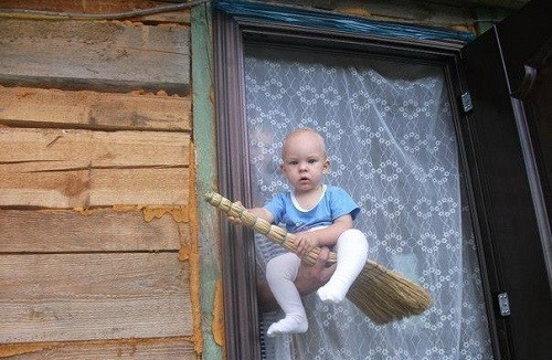 Cậu bé phù thủy. Cậu bé phù thủy.