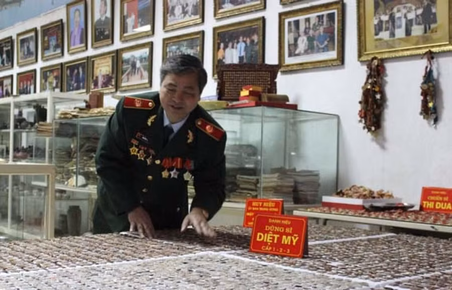 Sau nhiều năm tìm kiếm, đến nay ông Khôi có trên 10 tấn tiền xu cổ.