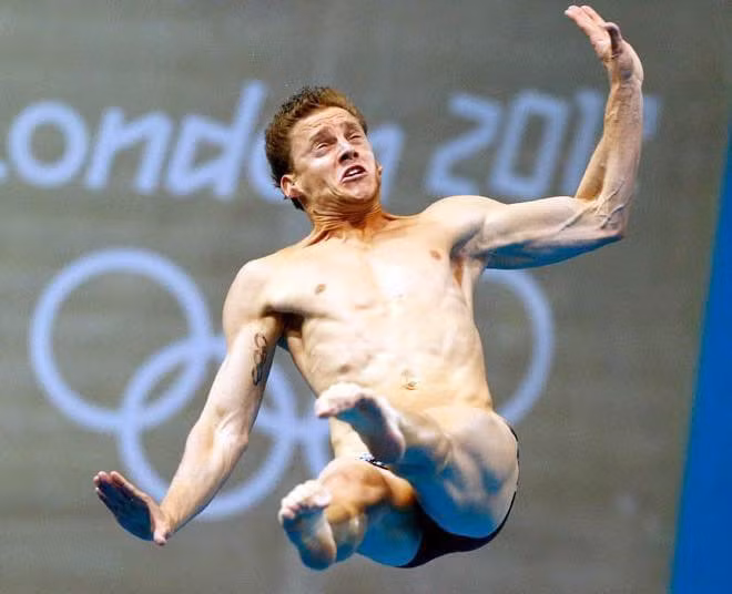 Những khoảnh khắc ‘hài hước khó đỡ’ của vận động viên tại Olympic ảnh 2