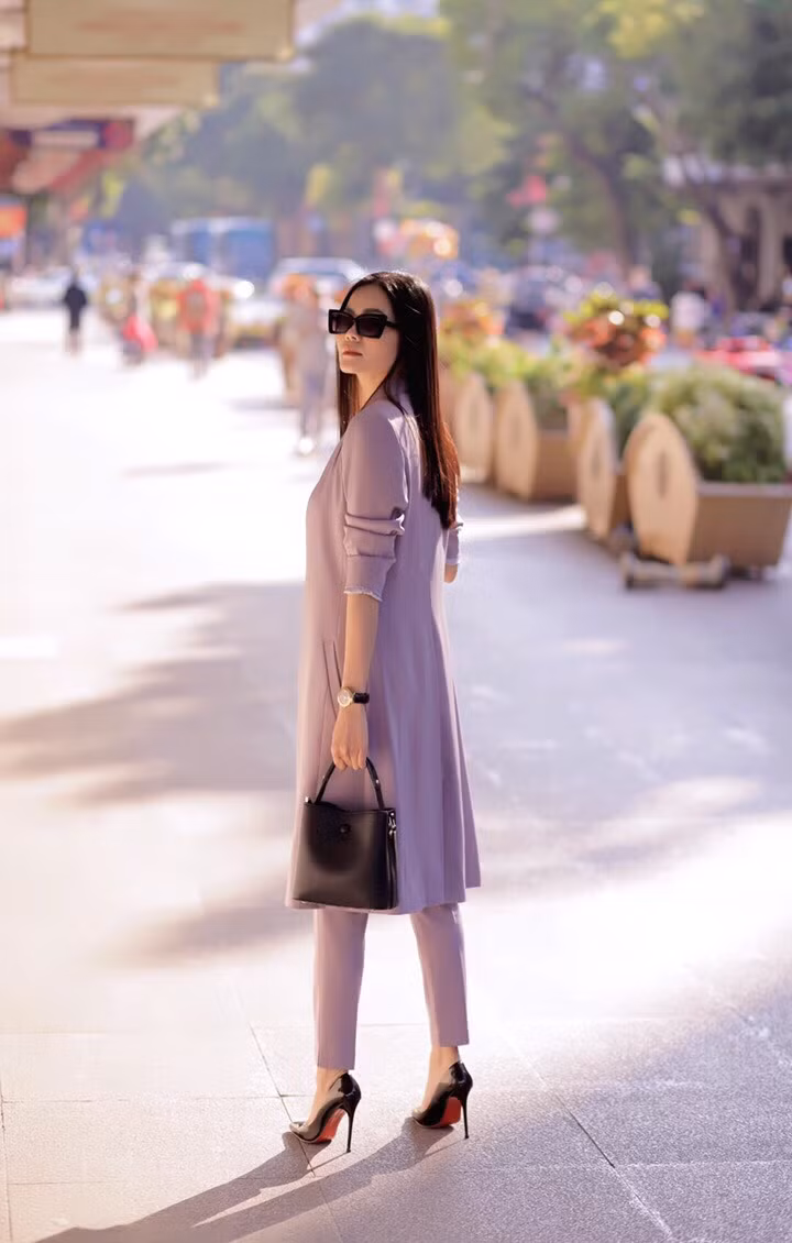 Người đẹp truyền thông Cindy Hạnh Chu và những công việc tay trái thú vị ảnh 4