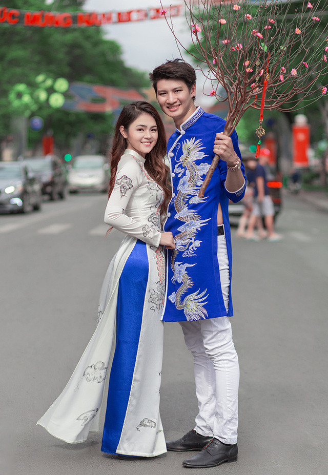 Tình cảm của cả hai vẫn luôn khăng khít dù cách nhau hàng ngàn km.