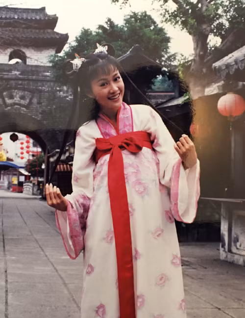 hau-truong-chua-tung-he-lo-cua-luong-son-ba-chuc-anh-dai-3