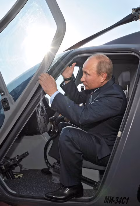 tổng thống, tổng thống Nga, tổng thống Nga Putin, tổng thống Putin, chuyện di chuyển, bí mật, tiết lộ bí mật, hé lộ bí mật, tháp tùng, chuyên cơ tổng thống, tổng thống Nga, tổng thống Nga Putin, tổng thống Putin, chuyện di chuyển, bí mật, tiết lộ bí mật, hé lộ bí mật, tháp tùng, chuyên cơ
