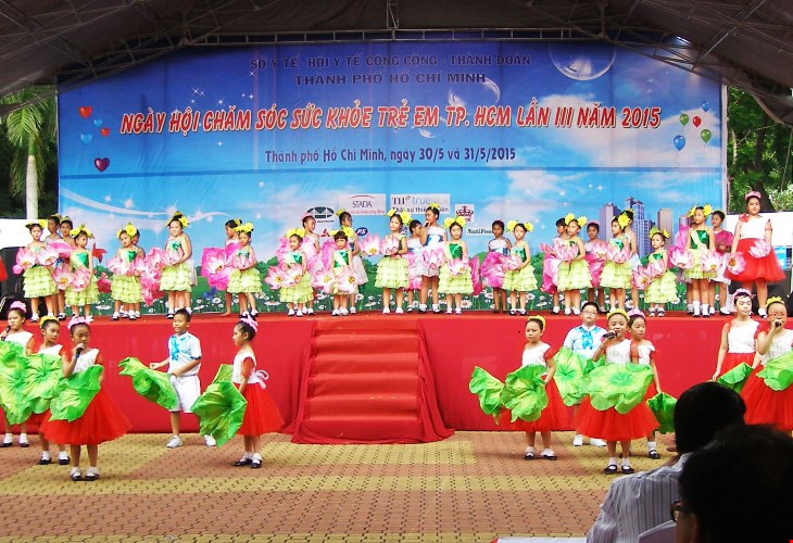 Ngày hội chăm sóc sức khỏe trẻ em TPHCM năm 2015
