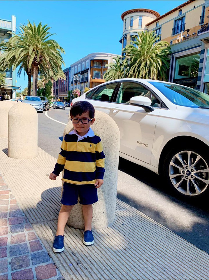 Cuộc sống của các Rich kid thế hệ 10X nhà sao Việt: Ở biệt thự triệu đô, tủ đồ ngập hàng hiệu, du lịch khắp thế giới ảnh 20 Cuộc sống của các Rich kid thế hệ 10X nhà sao Việt: Ở biệt thự triệu đô, tủ đồ ngập hàng hiệu, du lịch khắp thế giới ảnh 20