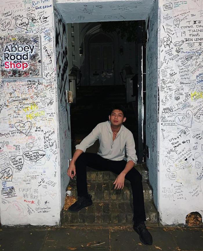 Điểm mặt hội con út "đắt giá", nhan sắc và tài năng đỉnh cao ảnh 12 Điểm mặt hội con út "đắt giá", nhan sắc và tài năng đỉnh cao ảnh 12