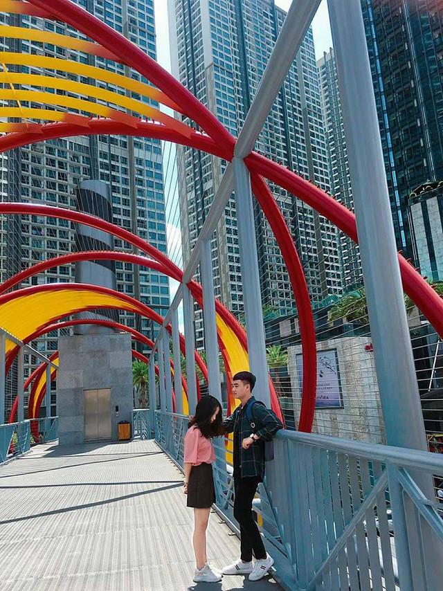 Bạn thân khác giới quen nhau qua mạng, cùng thức khuya ôn bài và đỗ trường Y - Ảnh 3.  Bạn thân khác giới quen nhau qua mạng, cùng thức khuya ôn bài và đỗ trường Y - Ảnh 3.