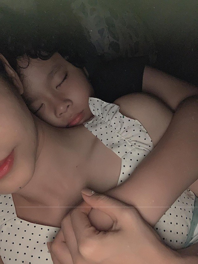 Trương Quỳnh Anh ngậm ngùi: “Muốn khép lại mọi chuyện không vui trong hôn nhân” - Ảnh 2. Trương Quỳnh Anh ngậm ngùi: “Muốn khép lại mọi chuyện không vui trong hôn nhân” - Ảnh 2.