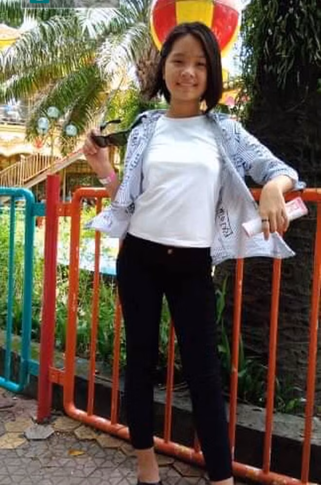 Khoe bức ảnh chân dài miên man, cô gái lại khiến người khác phải để ý đến chi tiết khác trên cơ thể - Ảnh 1.