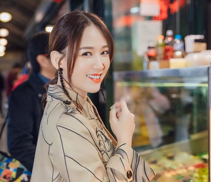 U40 "Đông Phương Bất Bại" Trần Kiều Ân khoe nhan sắc trẻ đẹp như gái đôi mươi ảnh 3