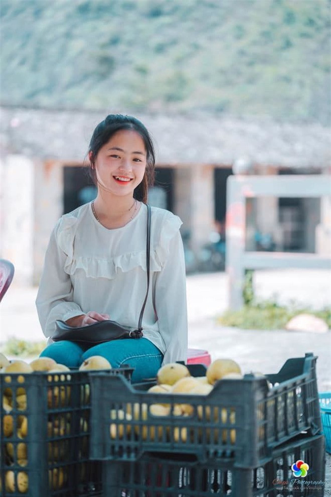 Cô gái bán lê xinh đẹp ở Hà Giang gây sốt MXH giờ ra sao? ảnh 4 Cô gái bán lê xinh đẹp ở Hà Giang gây sốt MXH giờ ra sao? ảnh 4