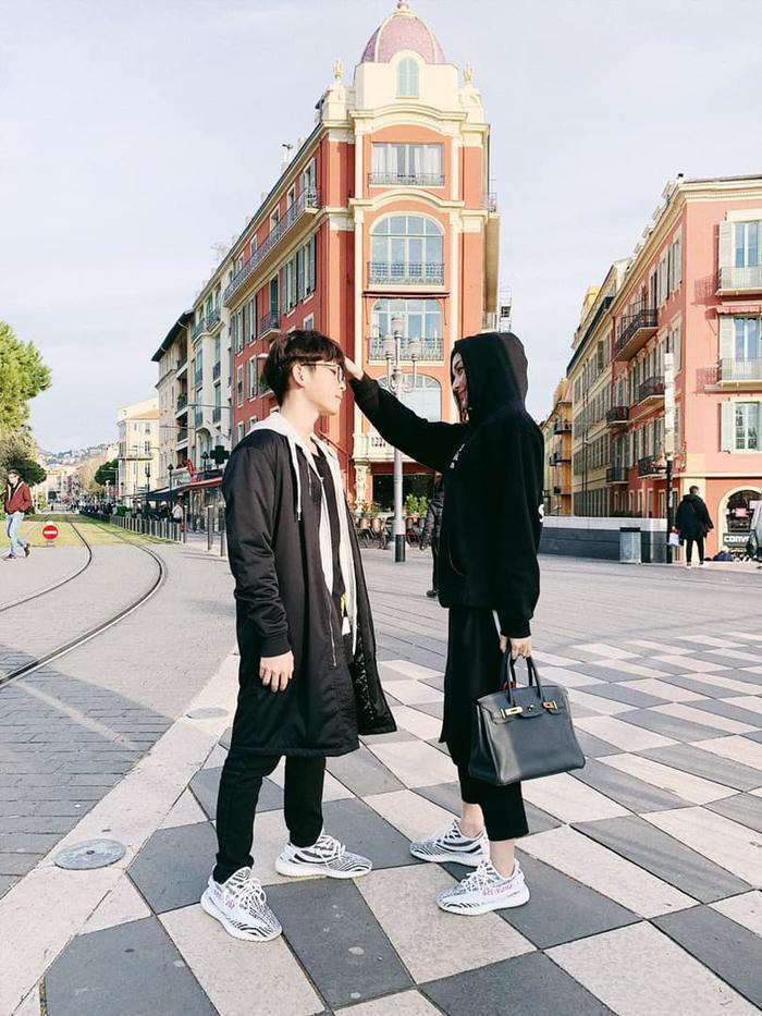 Điểm mặt hội con út "đắt giá", nhan sắc và tài năng đỉnh cao ảnh 19 Điểm mặt hội con út "đắt giá", nhan sắc và tài năng đỉnh cao ảnh 19