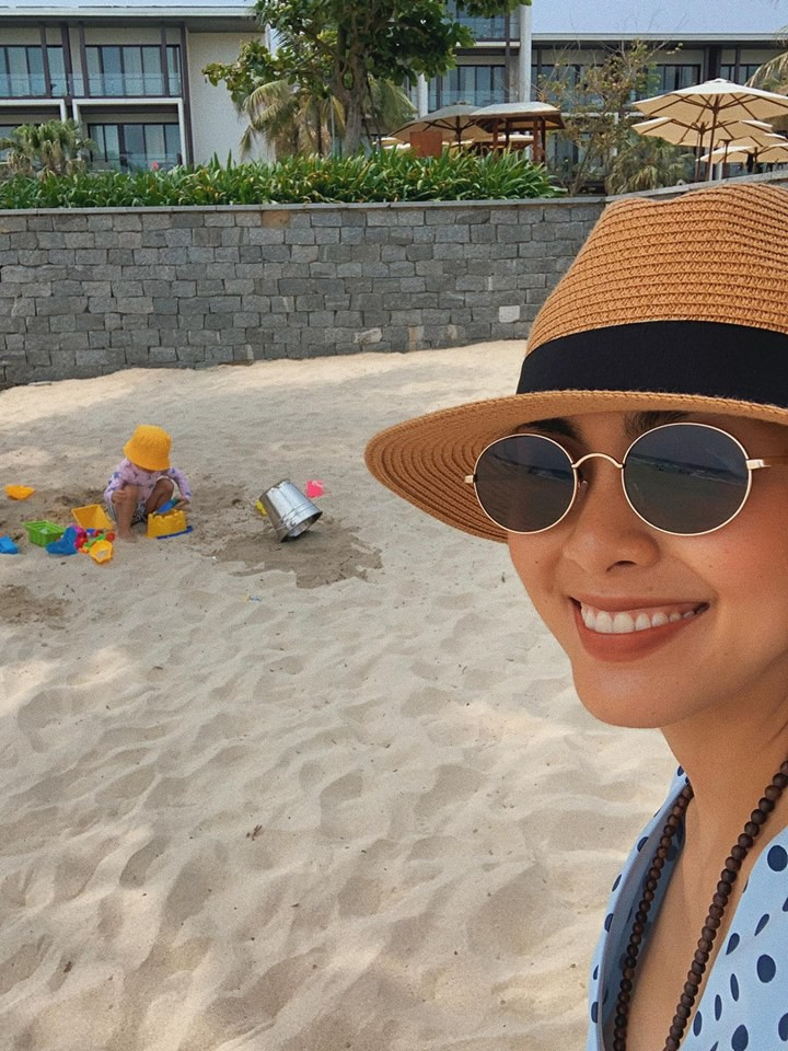 Cuộc sống của các Rich kid thế hệ 10X nhà sao Việt: Ở biệt thự triệu đô, tủ đồ ngập hàng hiệu, du lịch khắp thế giới ảnh 6 Cuộc sống của các Rich kid thế hệ 10X nhà sao Việt: Ở biệt thự triệu đô, tủ đồ ngập hàng hiệu, du lịch khắp thế giới ảnh 6