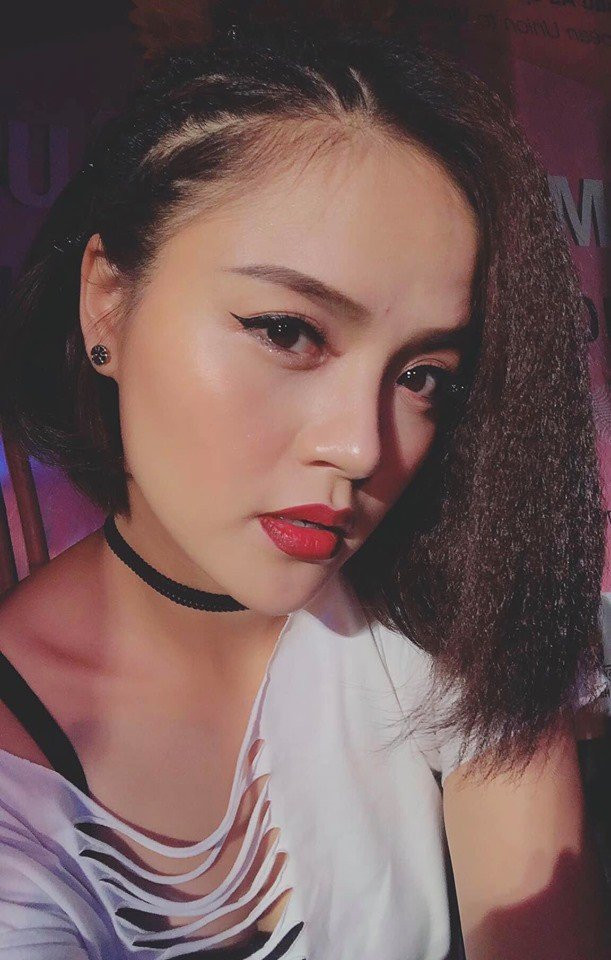 Chẳng mấy khi động đến ai, Thu Quỳnh công khai dằn mặt một đồng nghiệp ảnh 1 Chẳng mấy khi động đến ai, Thu Quỳnh công khai dằn mặt một đồng nghiệp gây tò mò tột độ-1