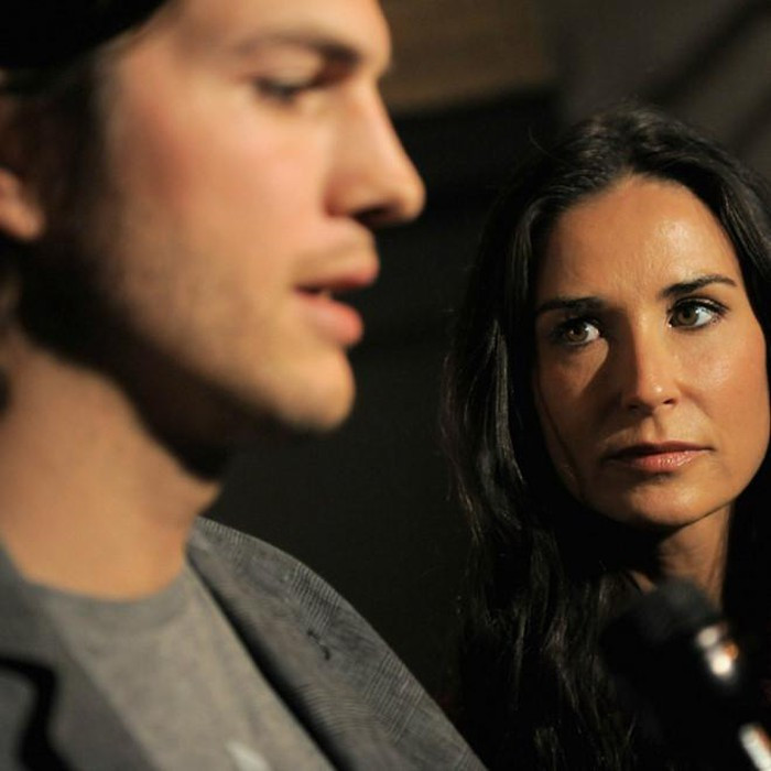 Minh tinh Demi Moore bị chồng kém 15 tuổi phản bội ảnh 1