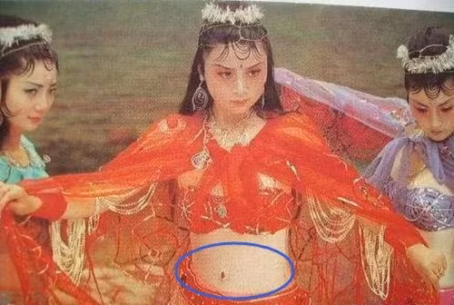 Tây Du Ký: Yêu tinh nhện không chịu để lộ cơ thể, bất ngờ với cách đạo diễn Dương Khiết qua mắt khản giả - Ảnh 3