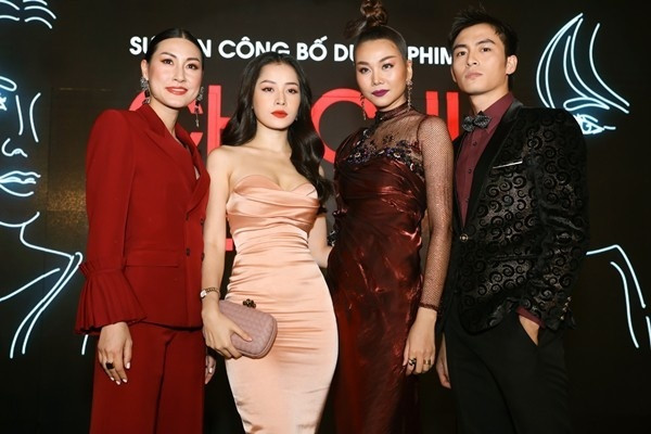 Bị chê “vẫn hát dở tệ như ngày đầu” nhưng nhan sắc của Chi Pu ngày càng nổi bật ảnh 13 Vẫn bị nhận xét hát dở tệ như ngày đầu nhưng nhan sắc của Chi Pu lại ngày một lên hương