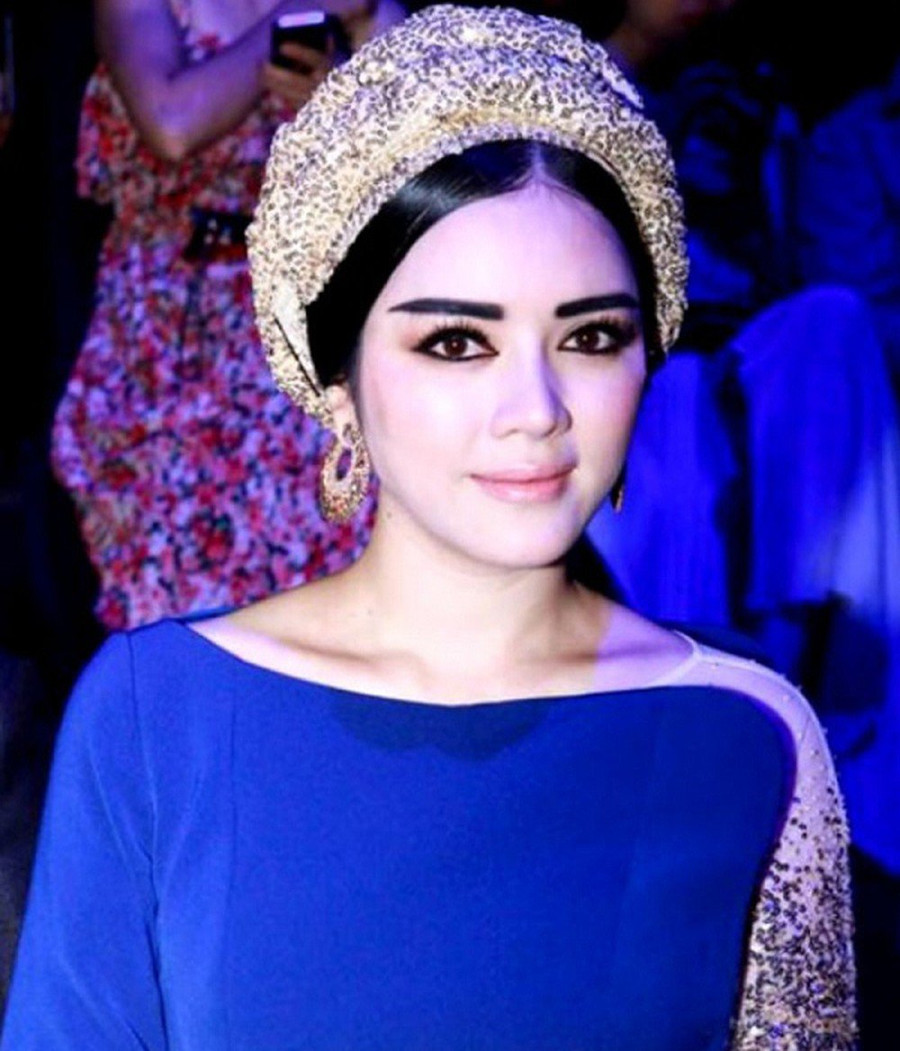 Bất ngờ gương mặt khác lạ, cứng đơ của Lương Bích Hữu ảnh 12 tung la thanh xuan cua bao nguoi, luong bich huu bay gio gay that vong vi guong mat do cung - 13