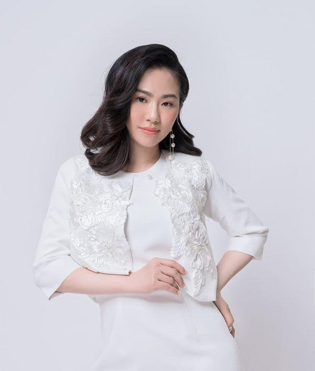 Bất ngờ gương mặt khác lạ, cứng đơ của Lương Bích Hữu ảnh 5 tung la thanh xuan cua bao nguoi, luong bich huu bay gio gay that vong vi guong mat do cung - 6