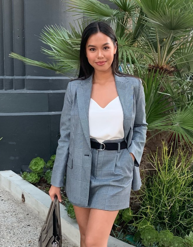 Ái nữ nhà Diễm My 6x: Chị xinh như hoa hậu, em sexy như hot girl - ảnh 15