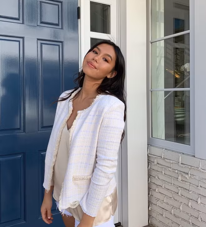 Ái nữ nhà Diễm My 6x: Chị xinh như hoa hậu, em sexy như hot girl - ảnh 11