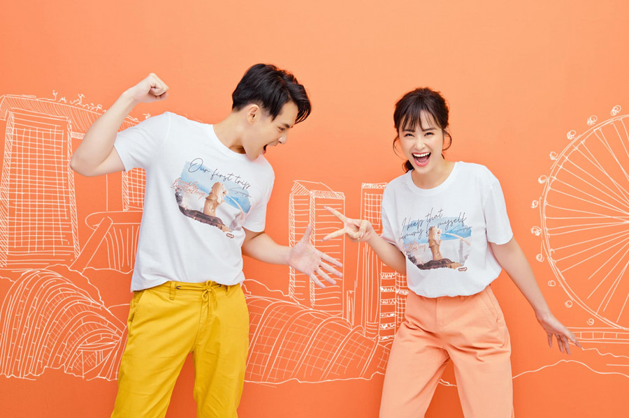 Đông Nhi bất ngờ tung loạt ảnh cưới, vô tư chia sẻ nụ hôn đầu tiên với Ông Cao Thắng - Ảnh 5 Đông Nhi bất ngờ tung loạt ảnh cưới, vô tư chia sẻ nụ hôn đầu tiên với Ông Cao Thắng - Ảnh 5