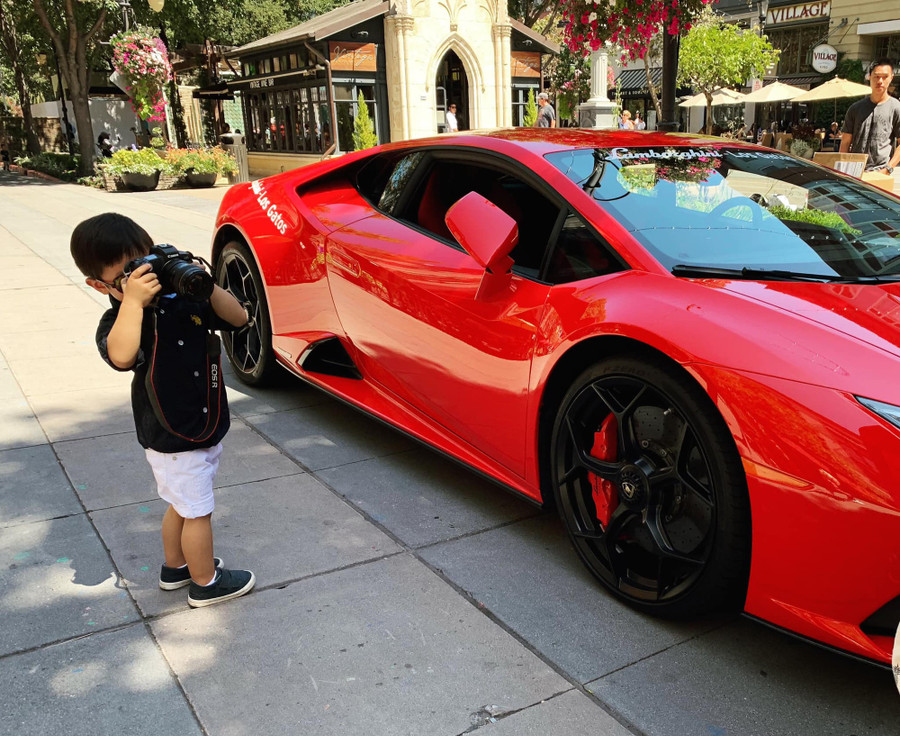 Cuộc sống của các Rich kid thế hệ 10X nhà sao Việt: Ở biệt thự triệu đô, tủ đồ ngập hàng hiệu, du lịch khắp thế giới ảnh 27 Cuộc sống của các Rich kid thế hệ 10X nhà sao Việt: Ở biệt thự triệu đô, tủ đồ ngập hàng hiệu, du lịch khắp thế giới ảnh 27