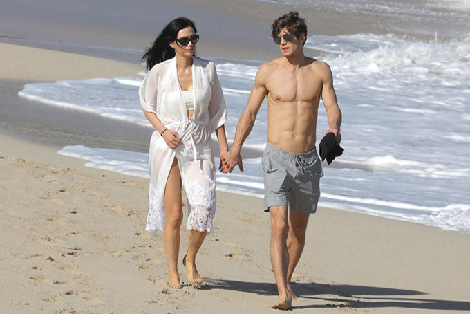 Đường tình ly kỳ hơn phim của nữ tỷ phú gốc Trung Quốc Đặng Văn Địch - Ảnh 5 Đường tình ly kỳ hơn phim của nữ tỷ phú gốc Trung Quốc Đặng Văn Địch - Ảnh 5