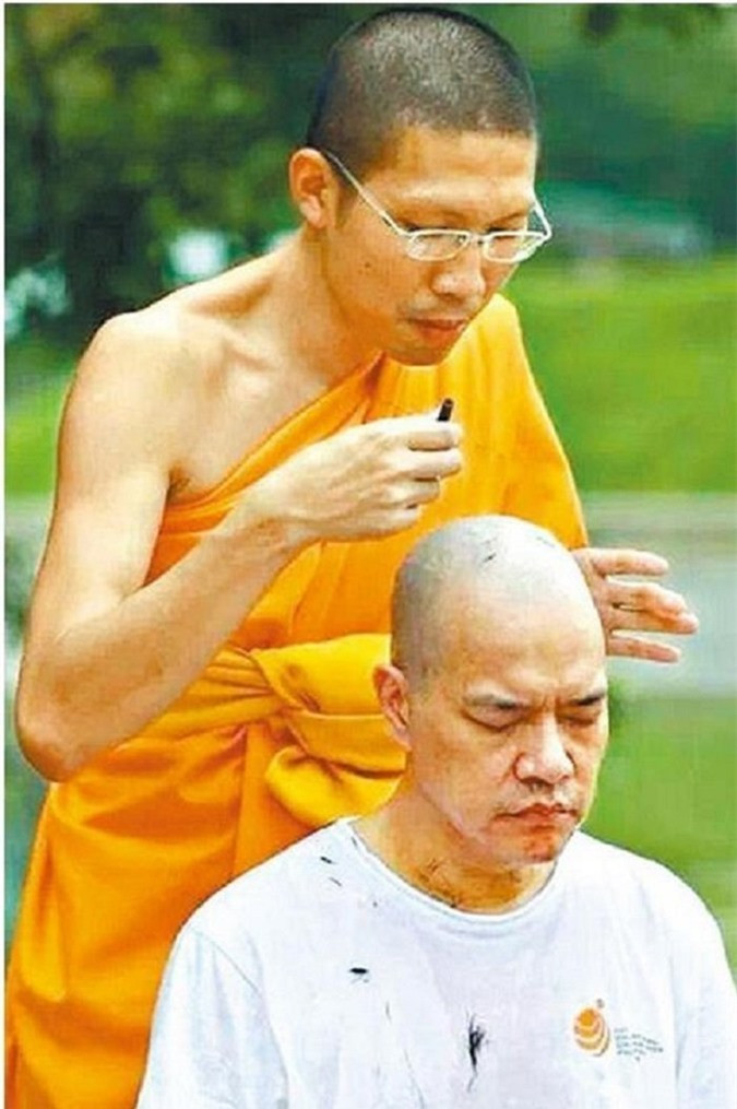 Cuoc doi thang tram cua tai tu 