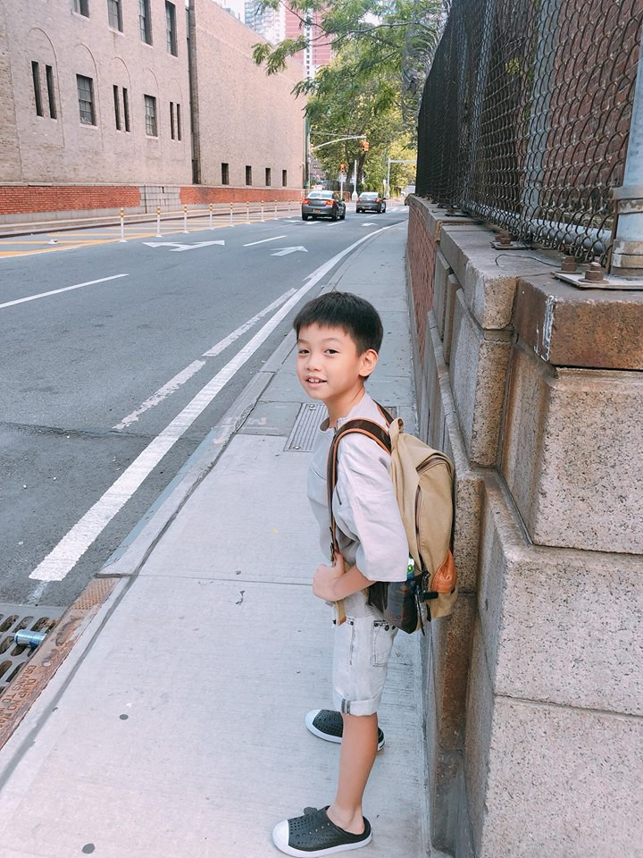 Cuộc sống của các Rich kid thế hệ 10X nhà sao Việt: Ở biệt thự triệu đô, tủ đồ ngập hàng hiệu, du lịch khắp thế giới ảnh 37 Cuộc sống của các Rich kid thế hệ 10X nhà sao Việt: Ở biệt thự triệu đô, tủ đồ ngập hàng hiệu, du lịch khắp thế giới ảnh 37