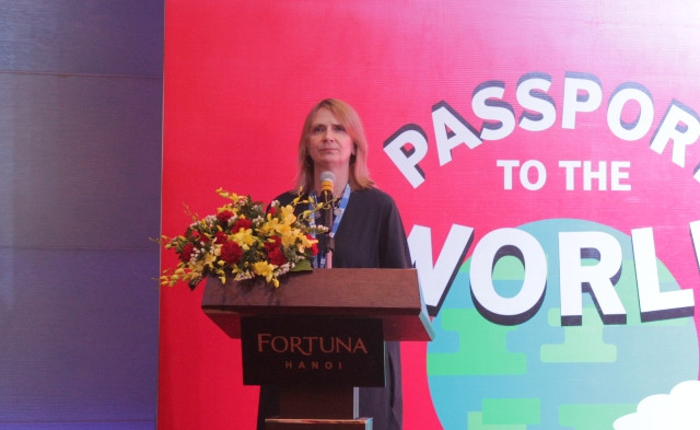 Bà Donna McGowan - Giám đốc Quốc gia Hội đồng Anh.