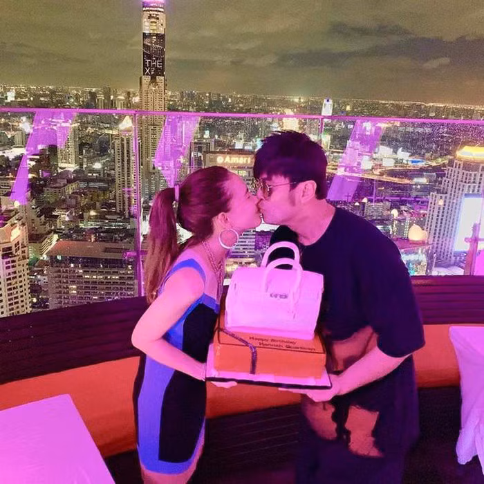 Cuộc sống sang chảnh của Châu Kiệt Luân và vợ 9X ảnh 3