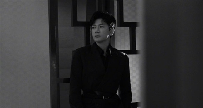 Vẻ thư sinh 20 năm không đổi của "Ngũ a ca" Tô Hữu Bằng ảnh 1 Ve thu sinh 20 nam khong doi cua