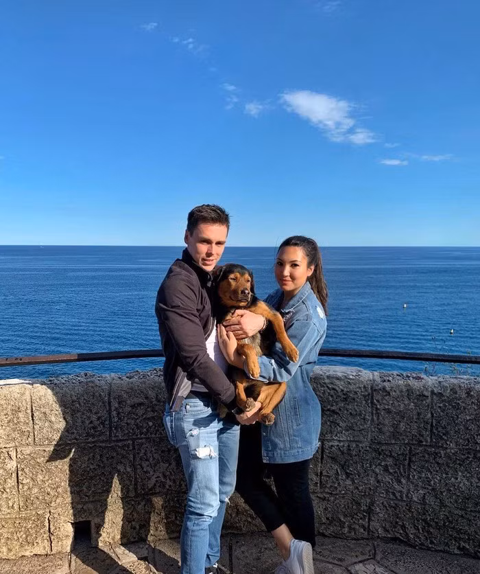 Mối tình gần một thập kỷ và lễ cưới trong mơ của cô gái Việt làm dâu Hoàng gia Monaco ảnh 2