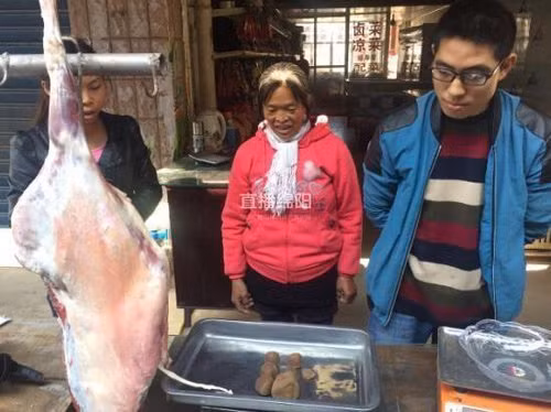 doi doi sau mot dem nho vat the la: "khoi bay nhay" 35 ty va nhung noi it ngo toi - 3