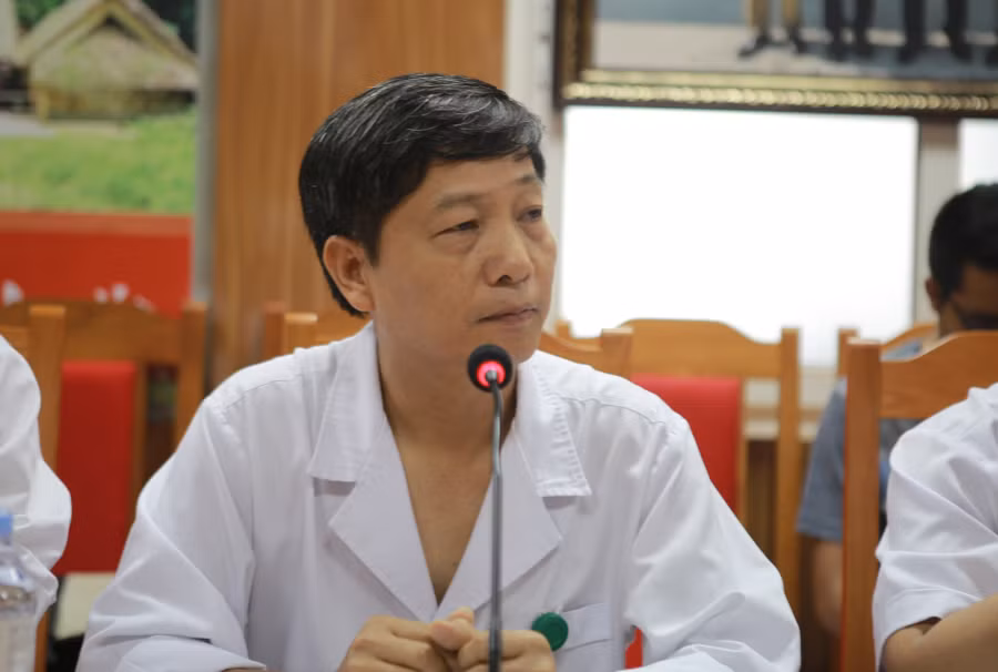 Ông Trần Tất Thắng - Phó Giám đốc Bệnh viện Hữu nghị Đa khoa Nghệ An thông tin về sự việc