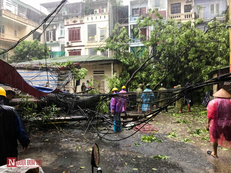 Thủ tướng Chính phủ chỉ đạo triển khai 8 nhiệm vụ cấp bách ứng phó thiên tai