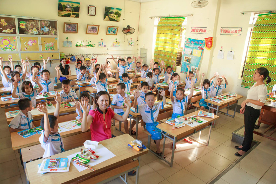 Sự phối hợp giữa nhà trường và hội phụ huynh nhằm chăm lo tốt nhất cho học sinh Sự phối hợp giữa nhà trường và hội phụ huynh nhằm chăm lo tốt nhất cho học sinh