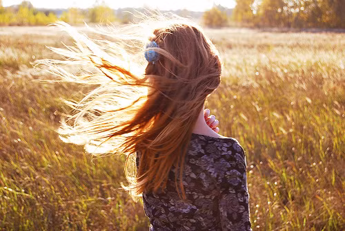 Hãy là người phụ nữ bản lĩnh khi bị 'cắm sừng'
