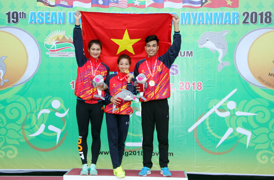 3 vận động viên điền kinh "gặt" vàng, "hái" bạc trong ngày thi đấu hôm nay 14/12