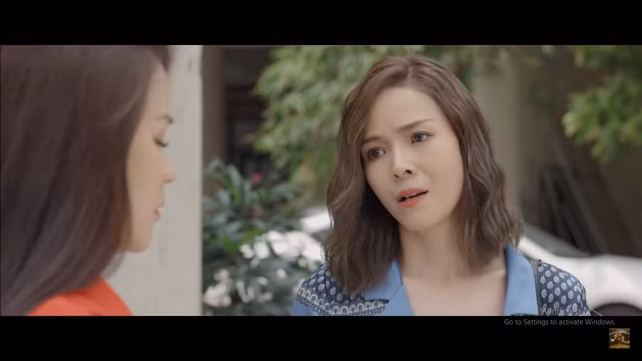 "Những nhân viên gương mẫu" tập 3: Nguyệt xối xả mắng Liên. "Những nhân viên gương mẫu" tập 3: Nguyệt xối xả mắng Liên.