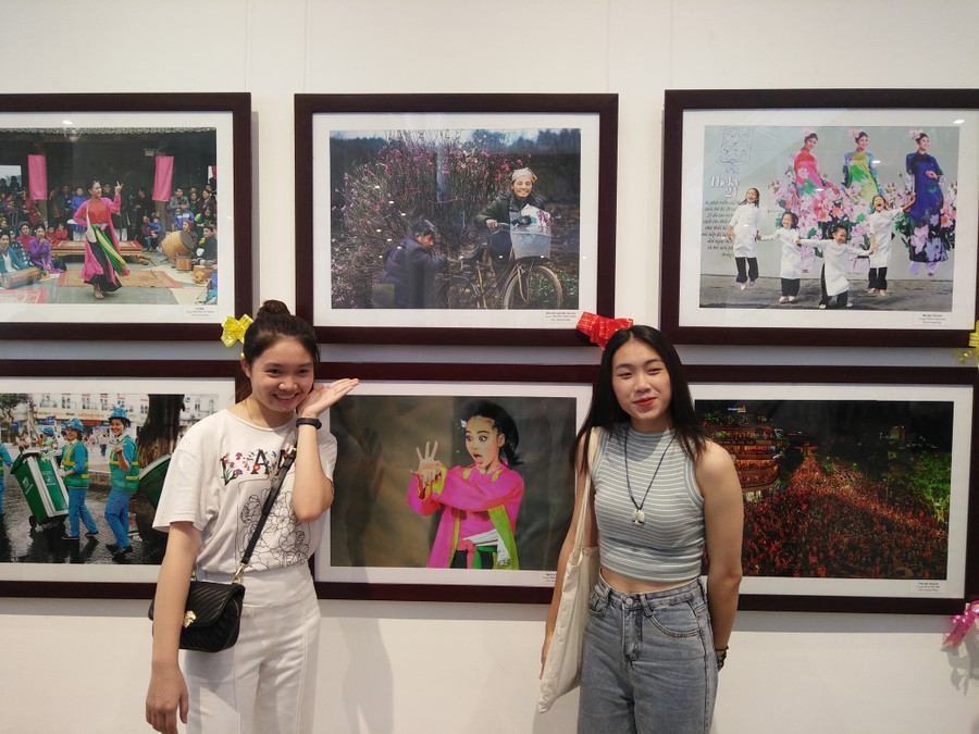 Liên hoan thu hút sự quan tâm của nhiều bạn trẻ. Ảnh: Bình Thanh. Liên hoan thu hút sự quan tâm của nhiều bạn trẻ. Ảnh: Bình Thanh.