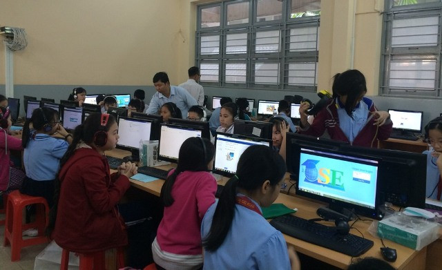 Học sinh THCS tham gia OSE