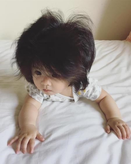 Nhật Bản: Bé 7 tháng tuổi có mái tóc bồng bềnh như mây thu hút vạn người xem ảnh 6 Nhiều ông bố, bà mẹ mơ ước có một đứa con như Chanco