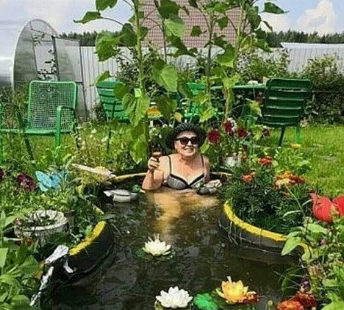 Hồ bơi thân thiện với môi trường.