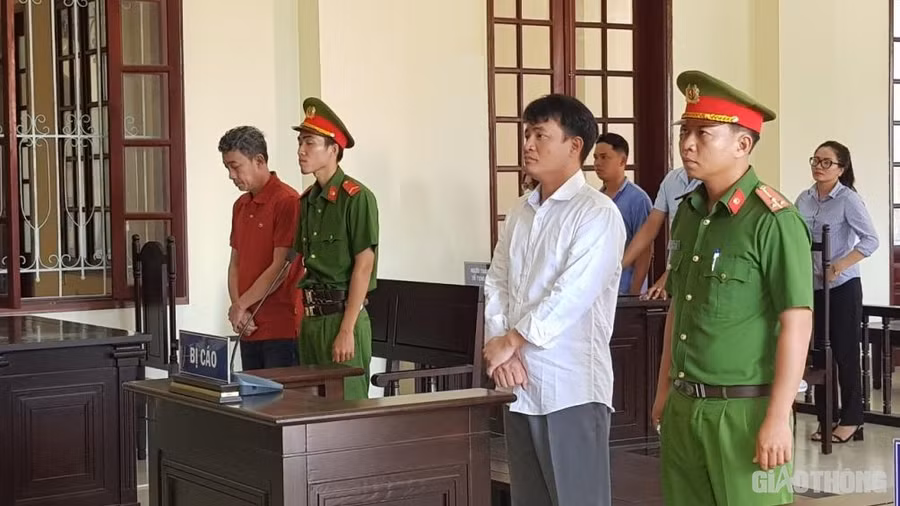 Keyword đầu tiên có dấu